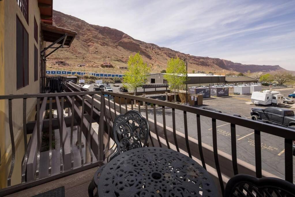 Luxury Downtown Rental - La Dolce Vita Villa #3 Moab Exterior foto